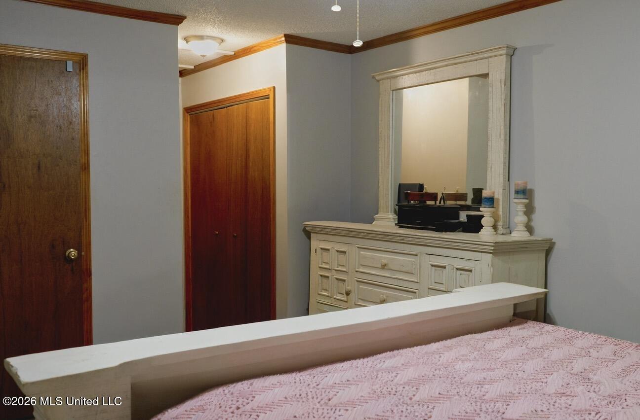 687 Maryland Avenue Property Photo 22