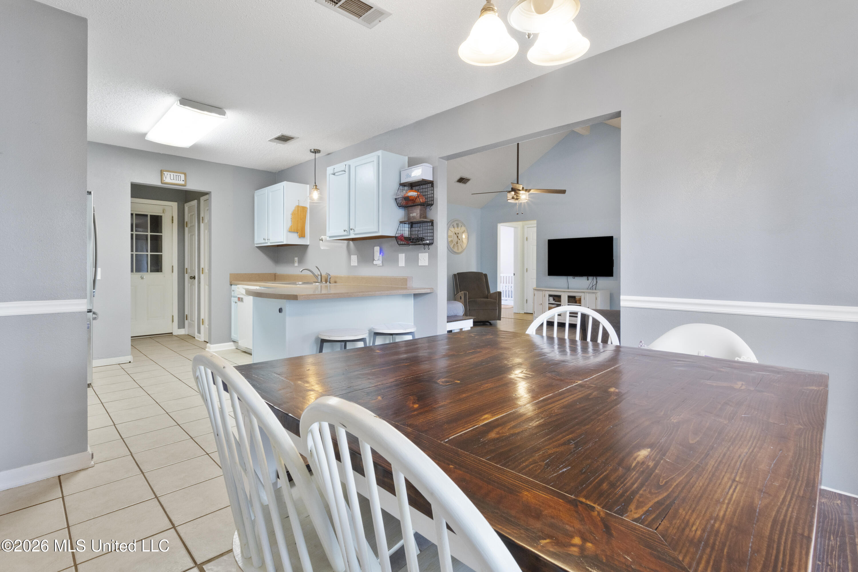 6324 Anela Drive Property Photo 13