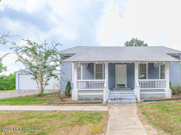 9822 Main Street Property Photo 2