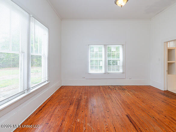 9822 Main Street Property Photo 21