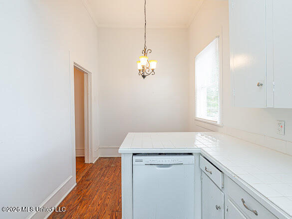 9822 Main Street Property Photo 28
