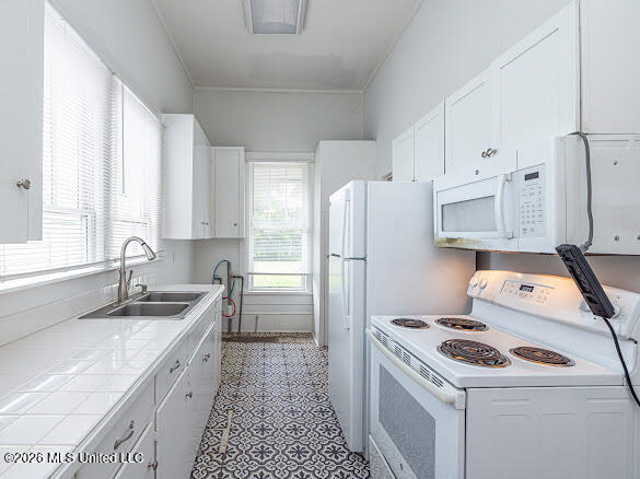 9822 Main Street Property Photo 29