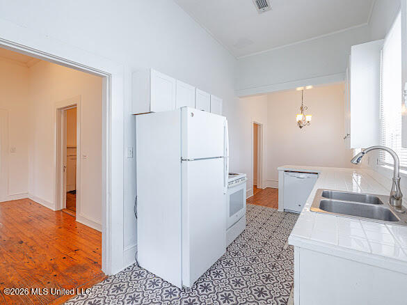 9822 Main Street Property Photo 30