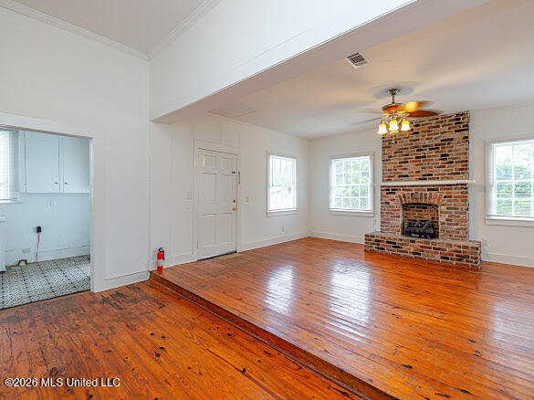 9822 Main Street Property Photo 33