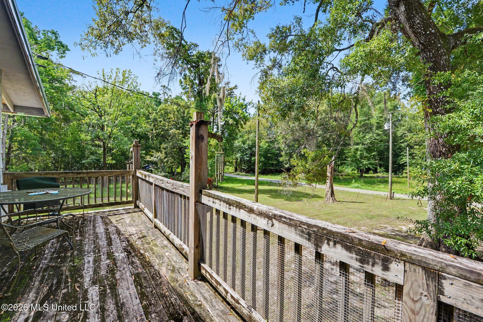 24720 Davis Dead River Drive Property Photo 15