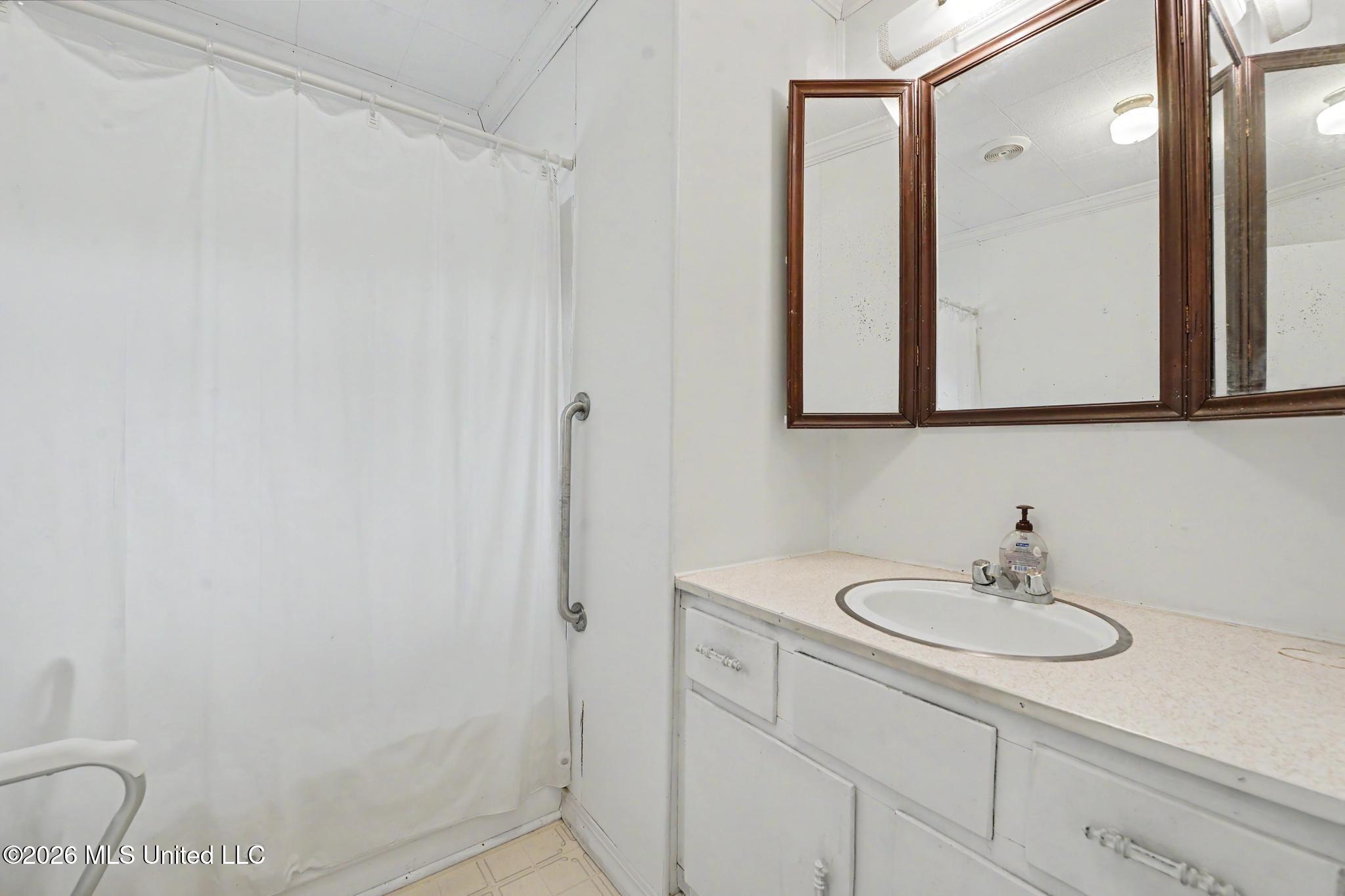 24720 Davis Dead River Drive Property Photo 18