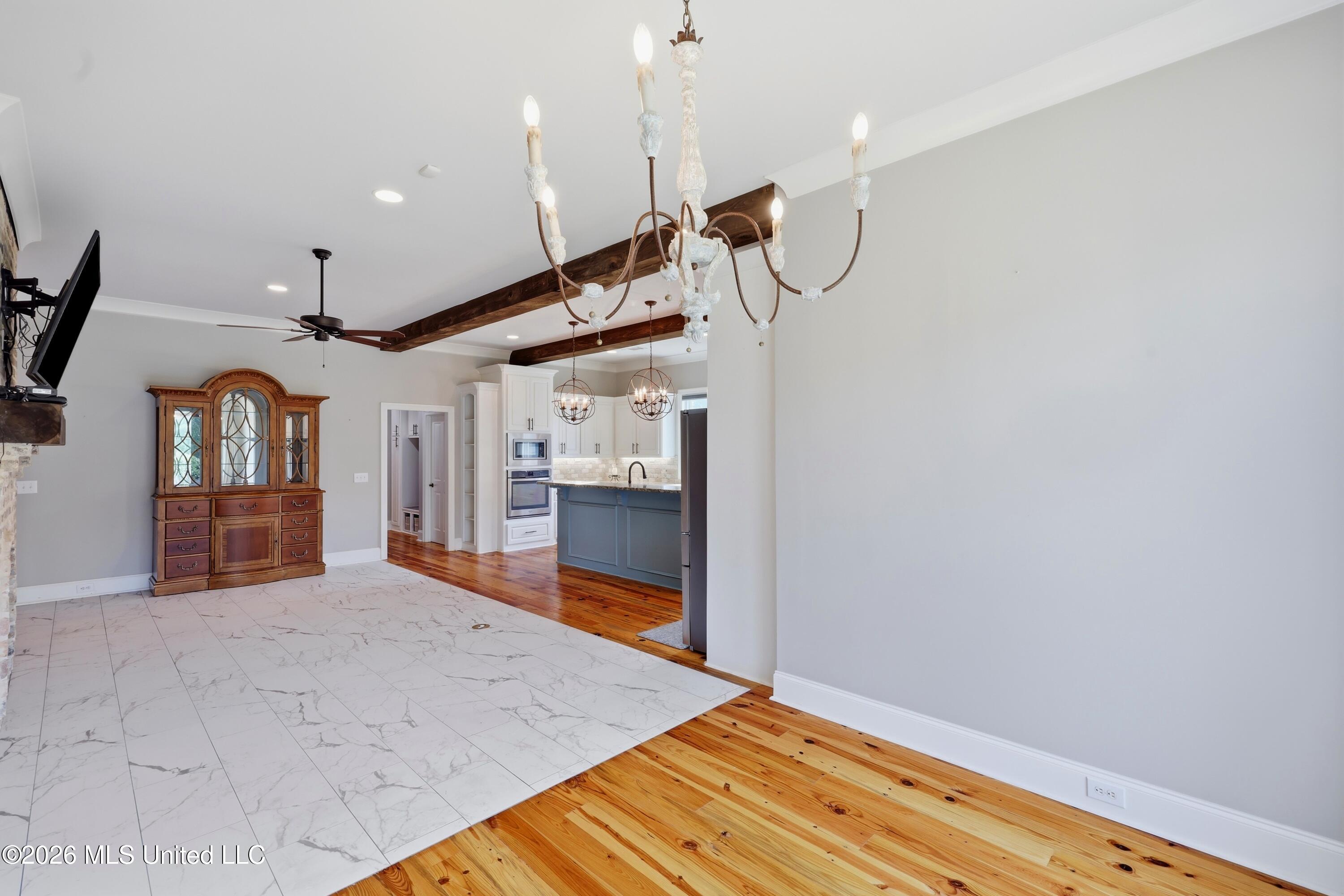 403 Huntington Point Property Photo 22