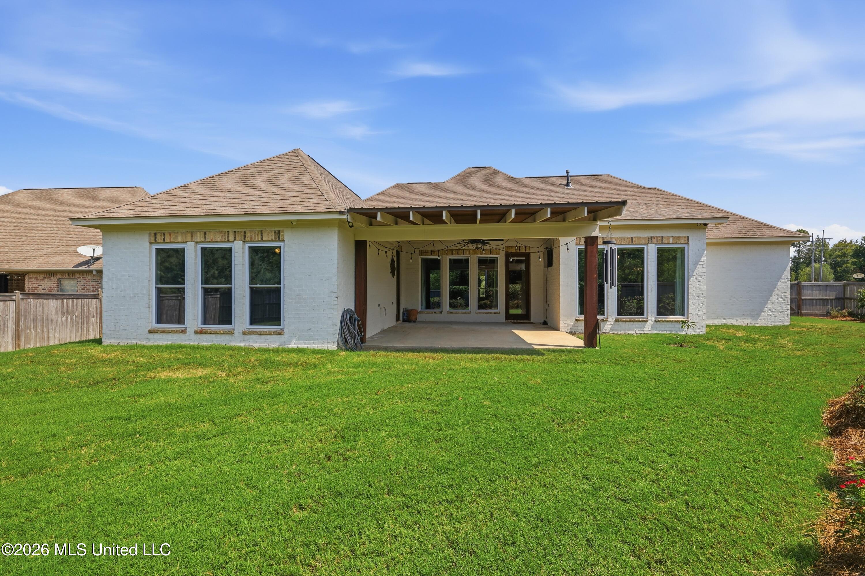 403 Huntington Point Property Photo 34