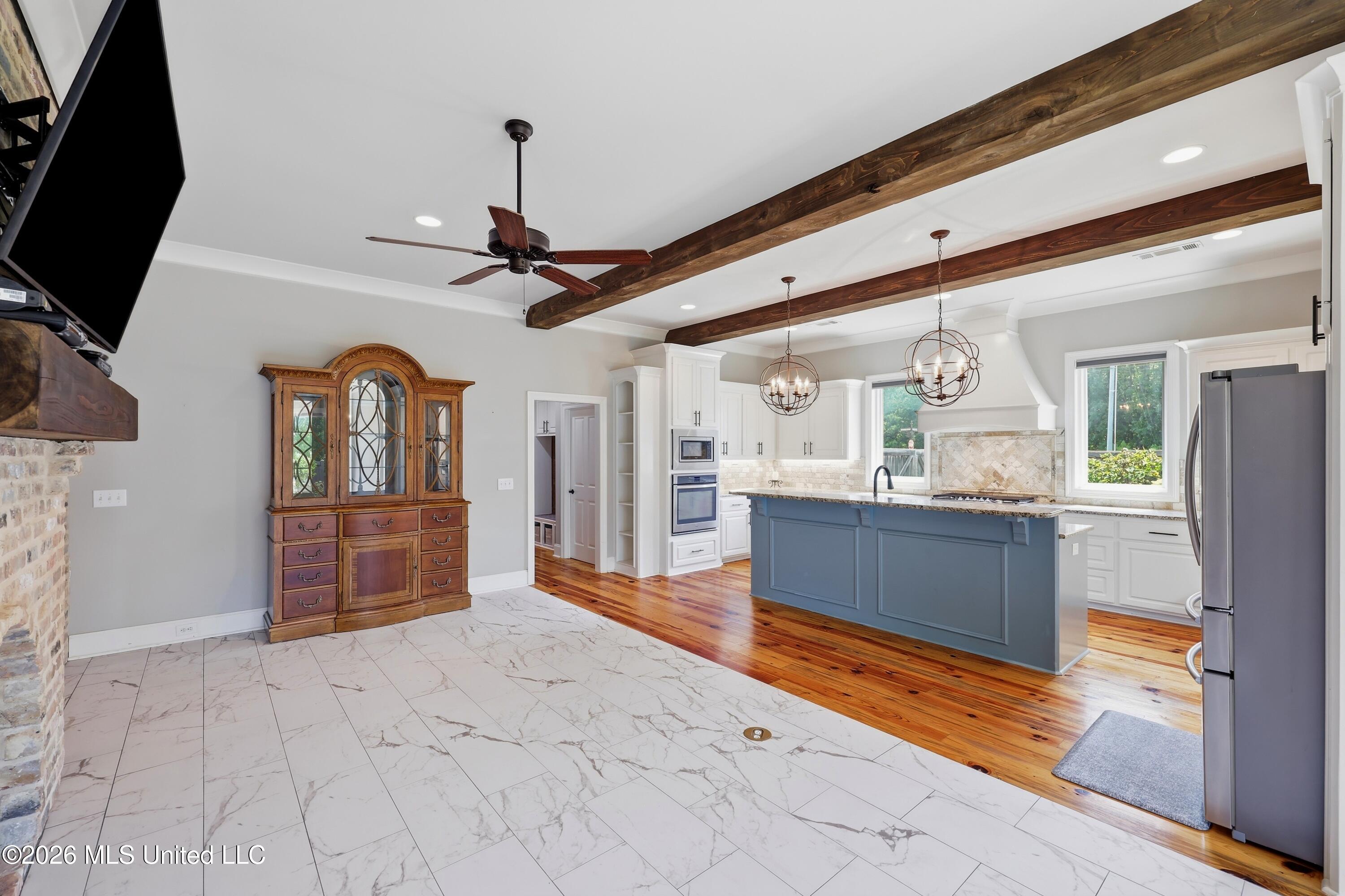 403 Huntington Point Property Photo 40