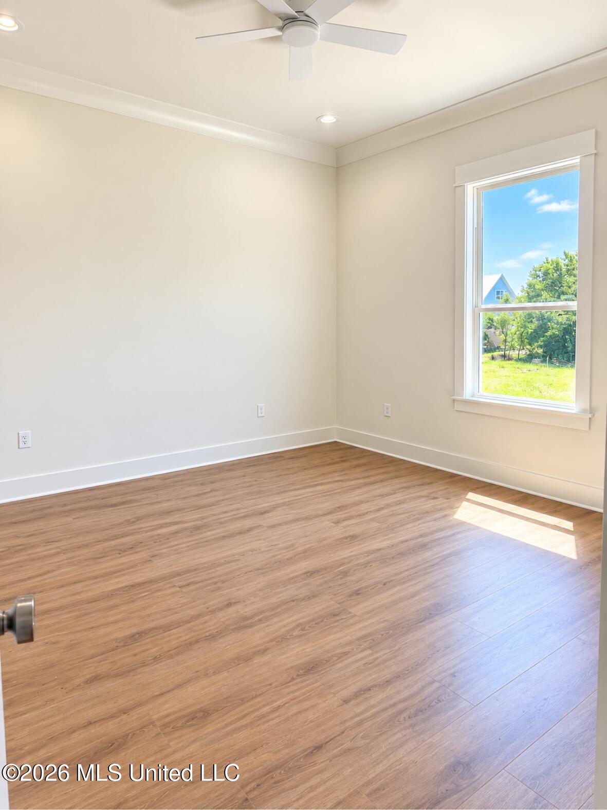 404 Fourth Street Property Photo 10