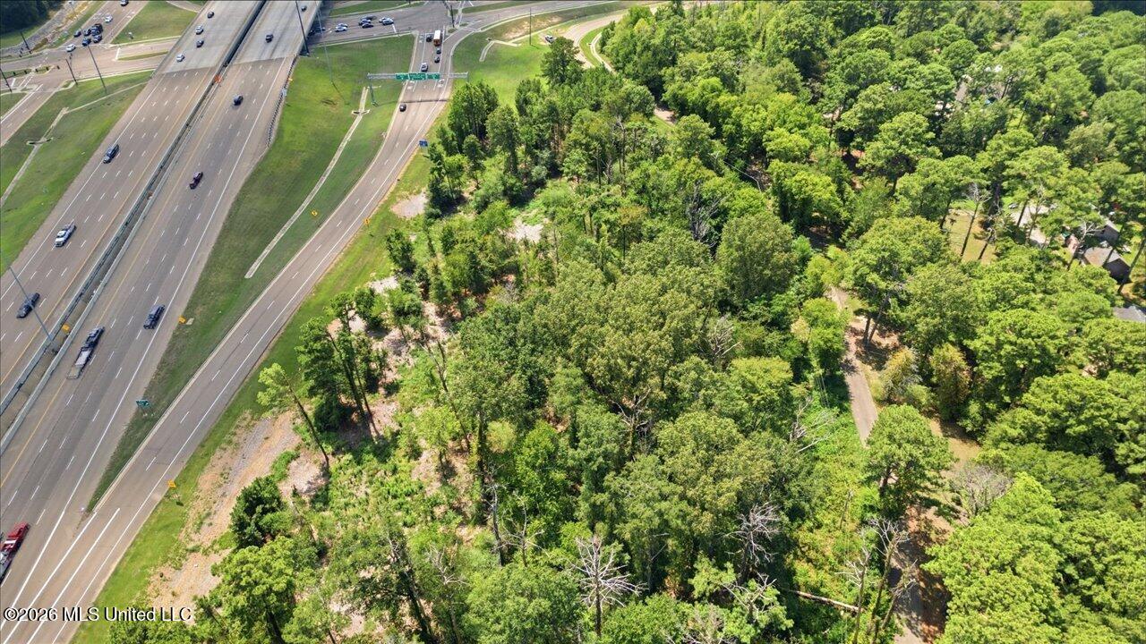 Lakeview Drive Property Photo 8