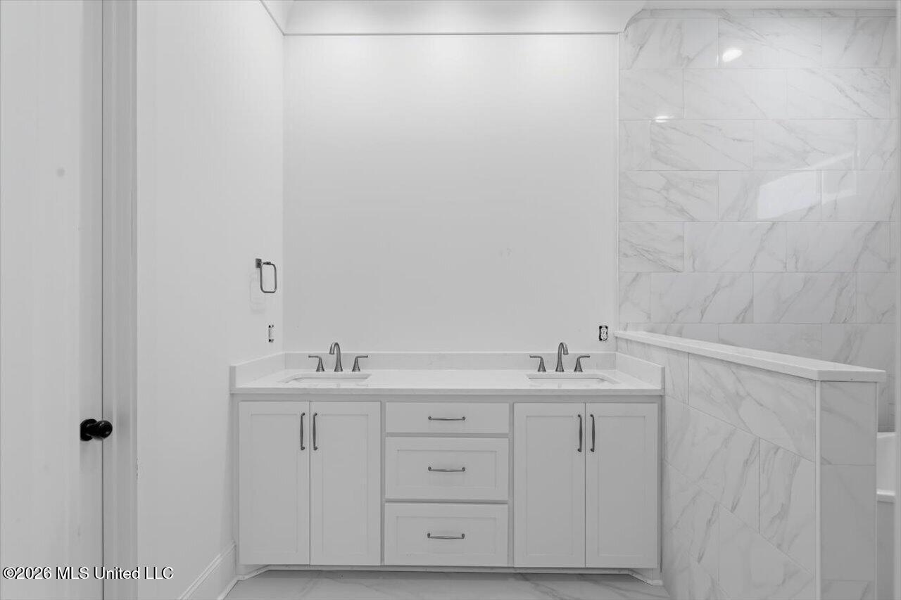 143 Water Street Property Photo 19