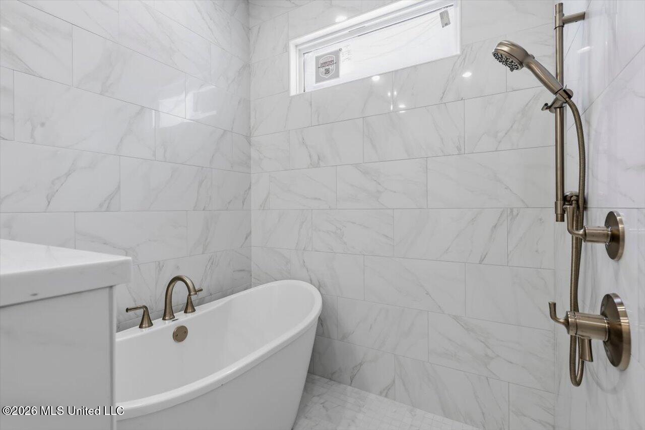 143 Water Street Property Photo 21
