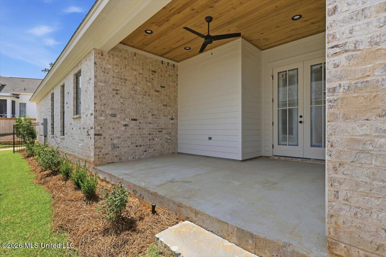 143 Water Street Property Photo 38