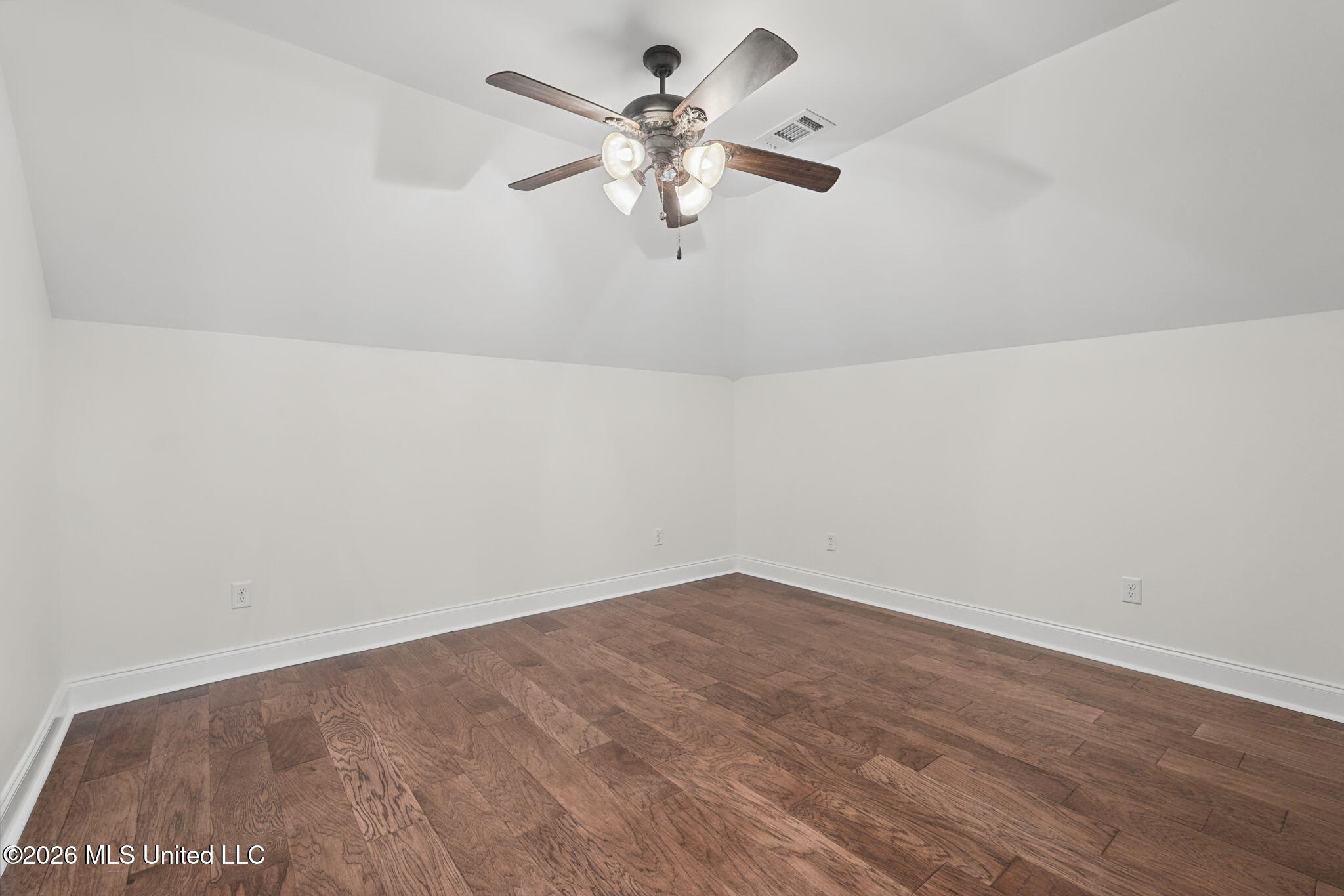 7326 Stone Ridge Drive Property Photo 26
