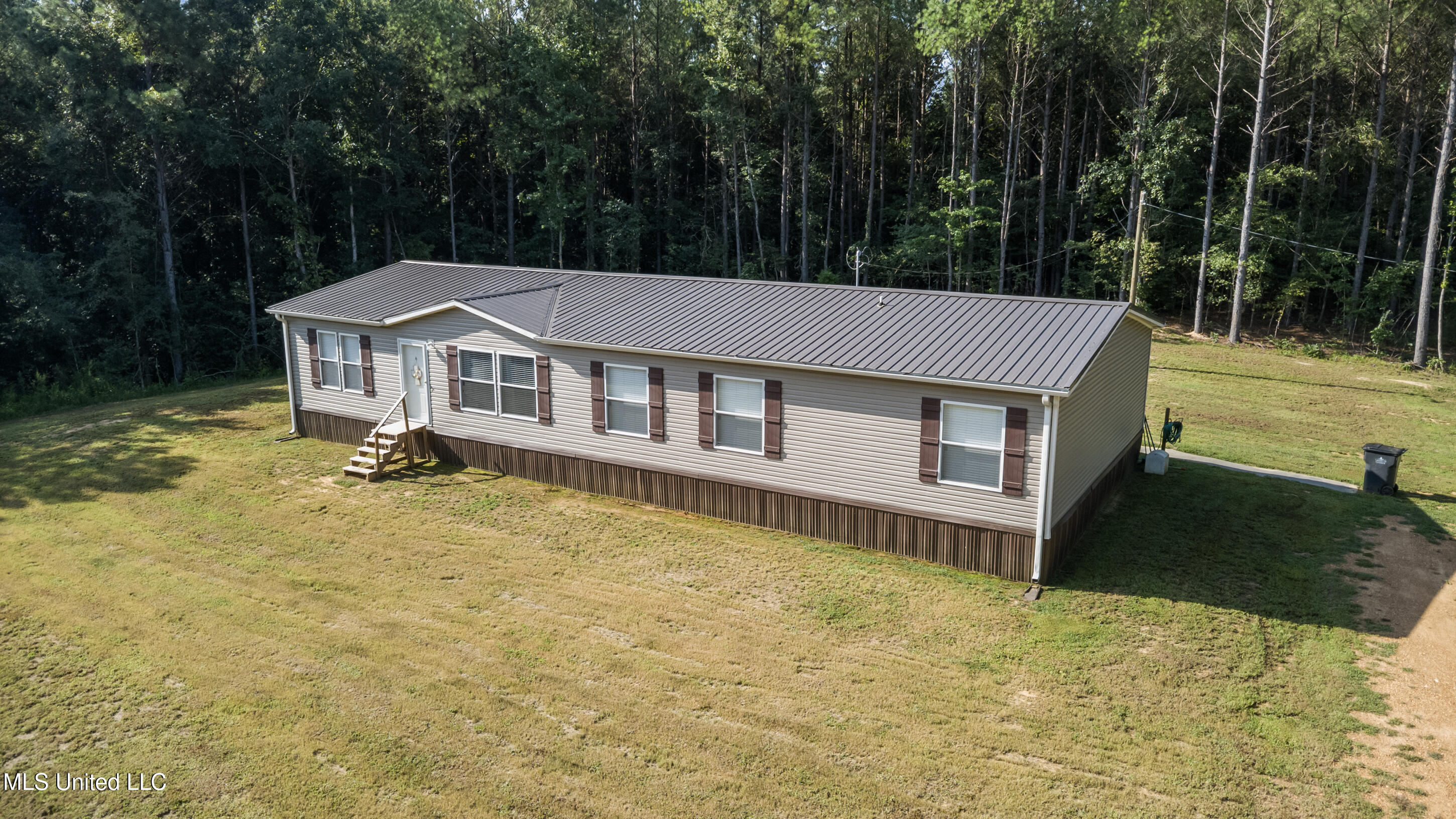 255 Ms-310 Property Photo 23