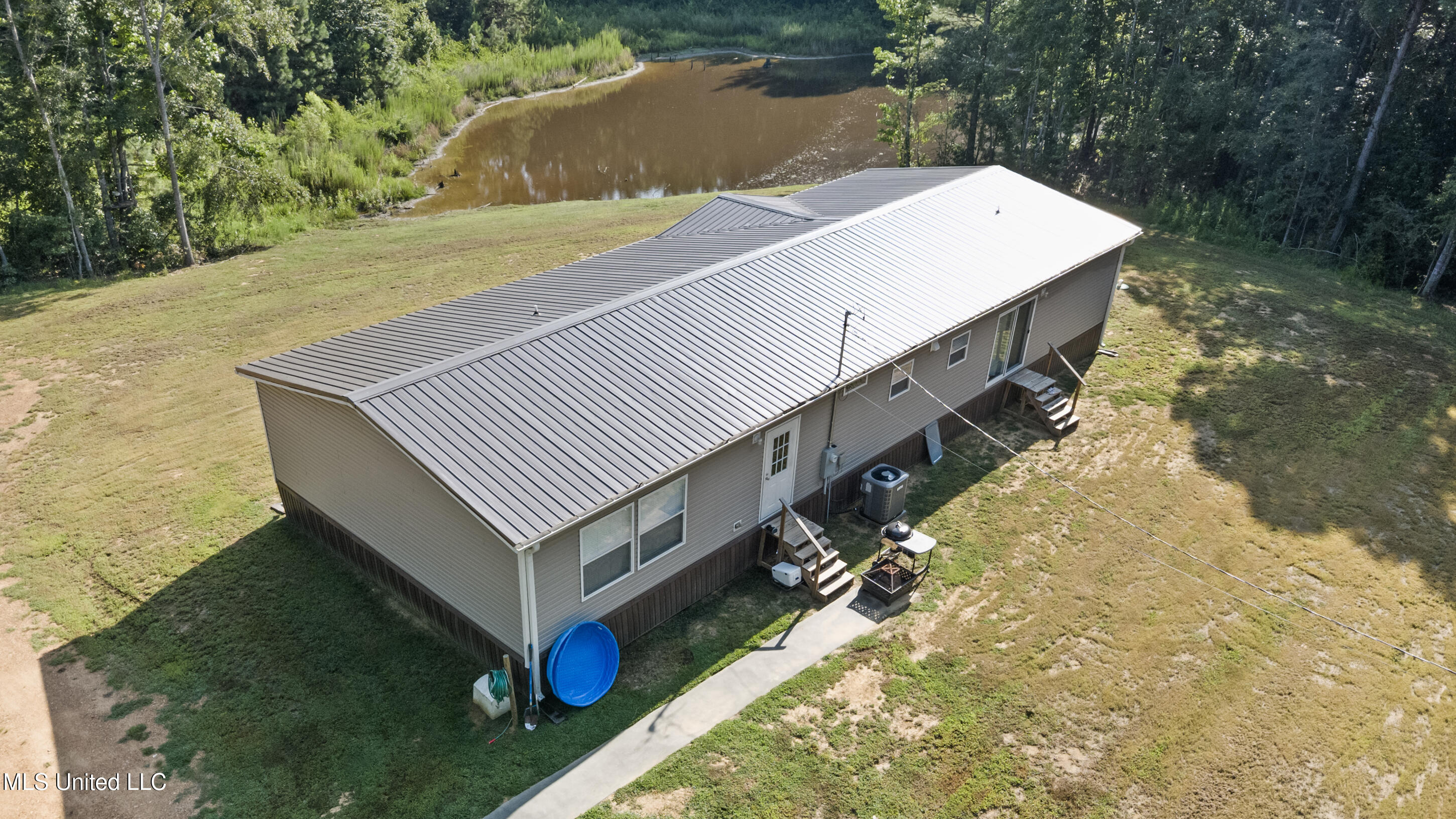 255 Ms-310 Property Photo 26