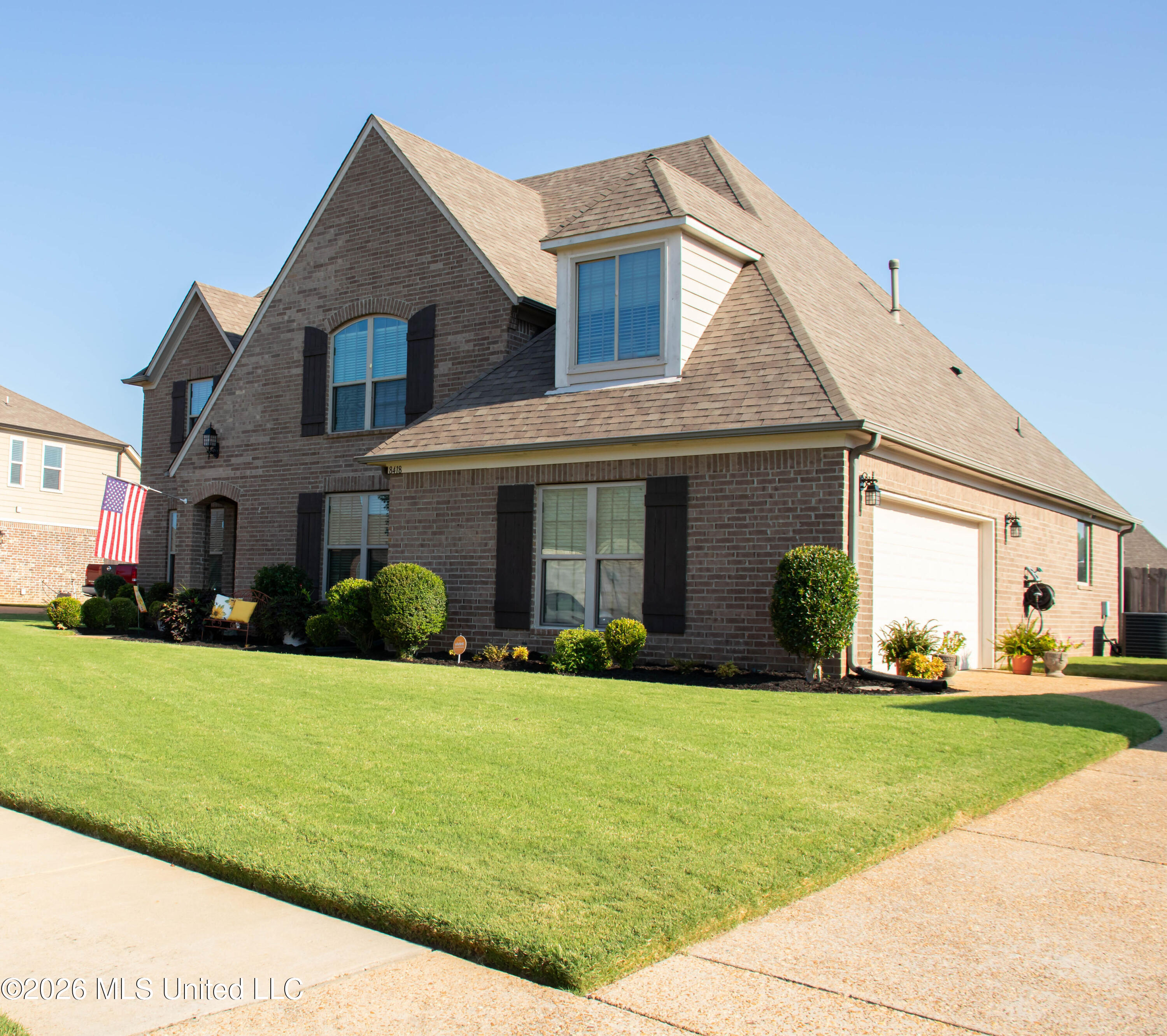 8418 Laura Lennon Pass Drive Property Photo 2
