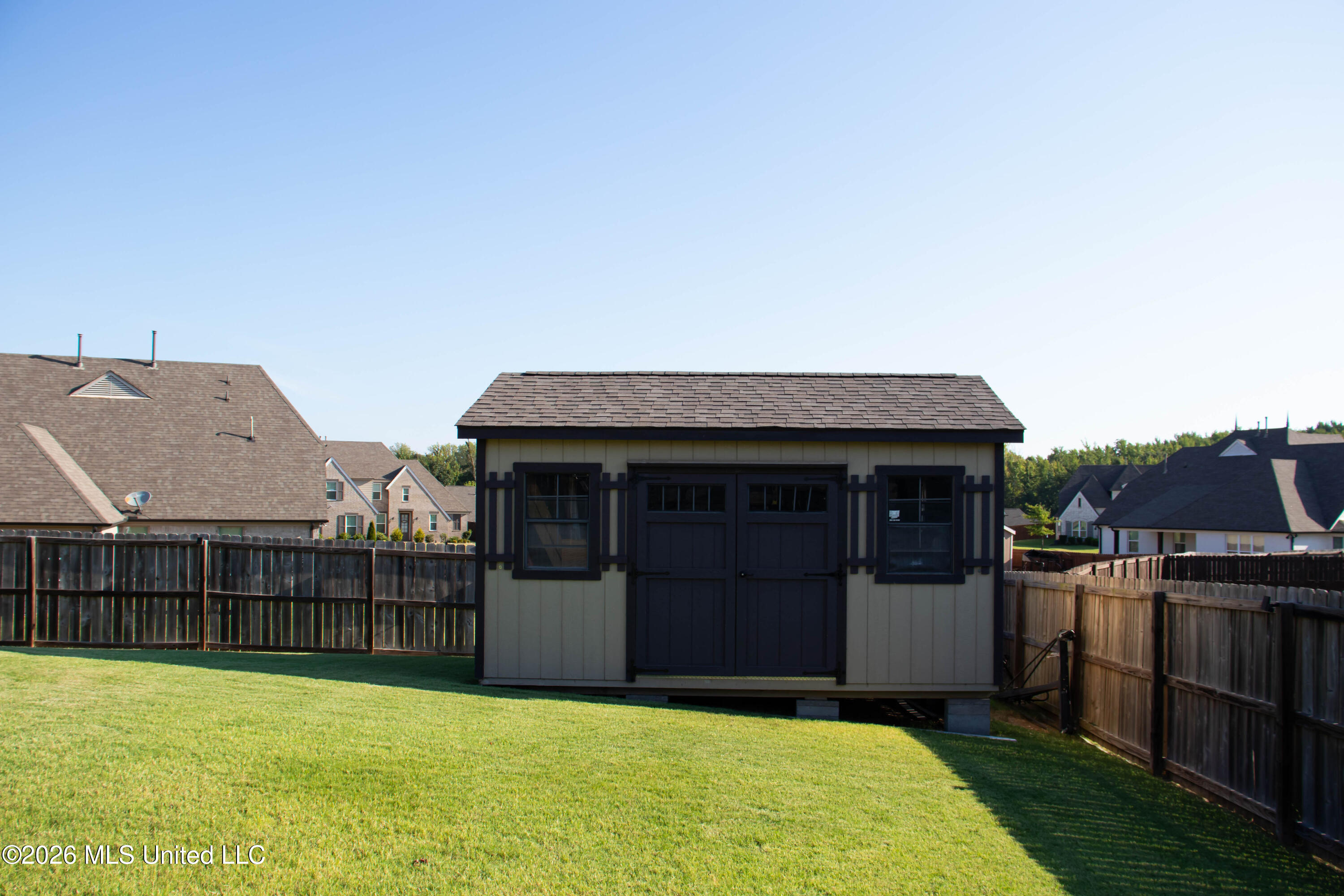 8418 Laura Lennon Pass Drive Property Photo 7