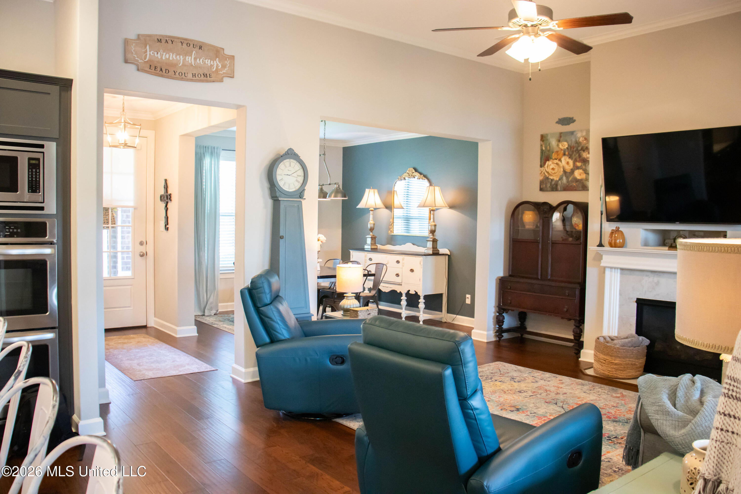 8418 Laura Lennon Pass Drive Property Photo 17