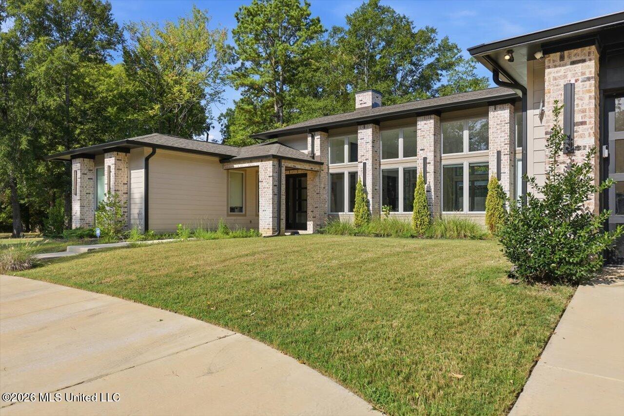 3 Carter Grove Property Photo 1