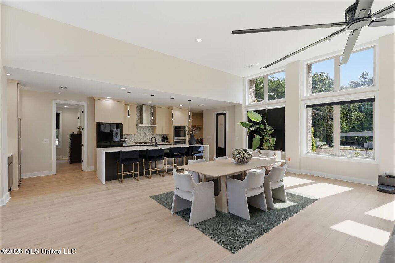 3 Carter Grove Property Photo 16