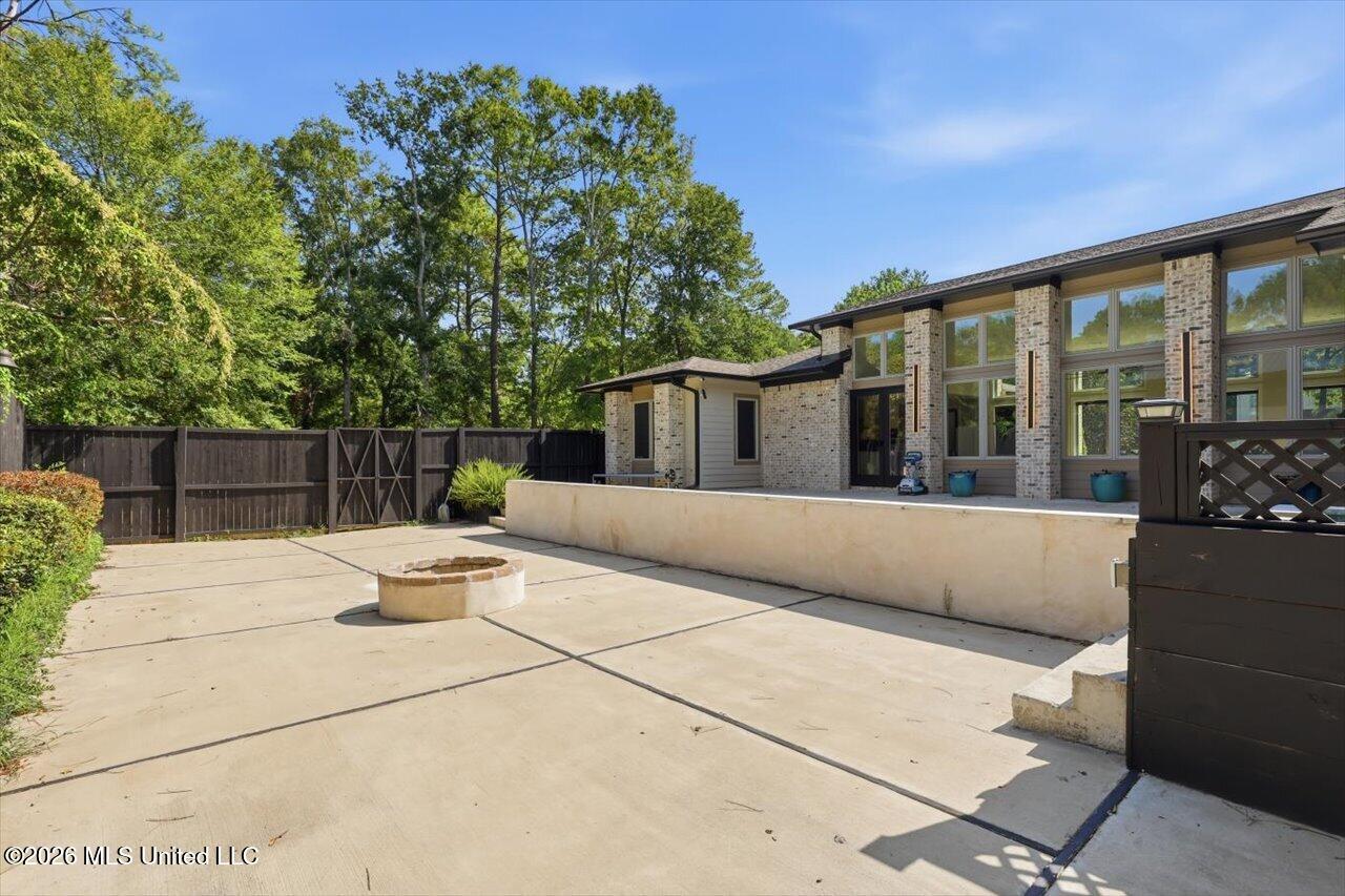 3 Carter Grove Property Photo 47