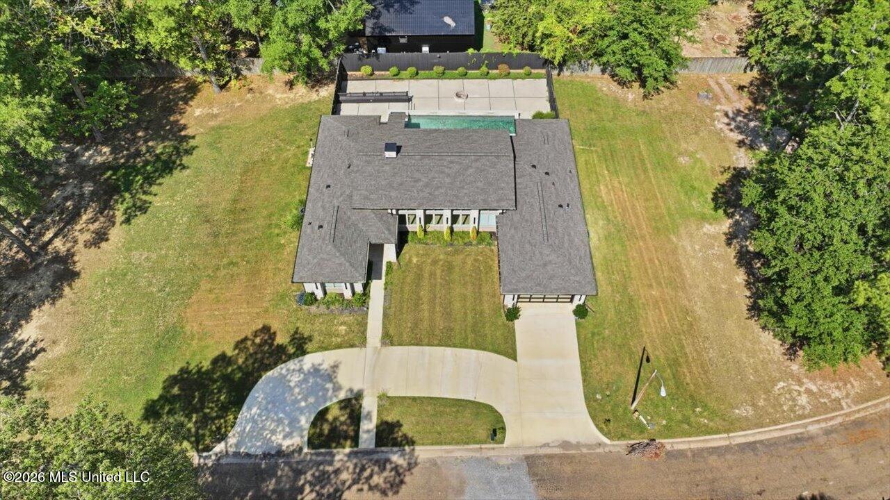 3 Carter Grove Property Photo 52