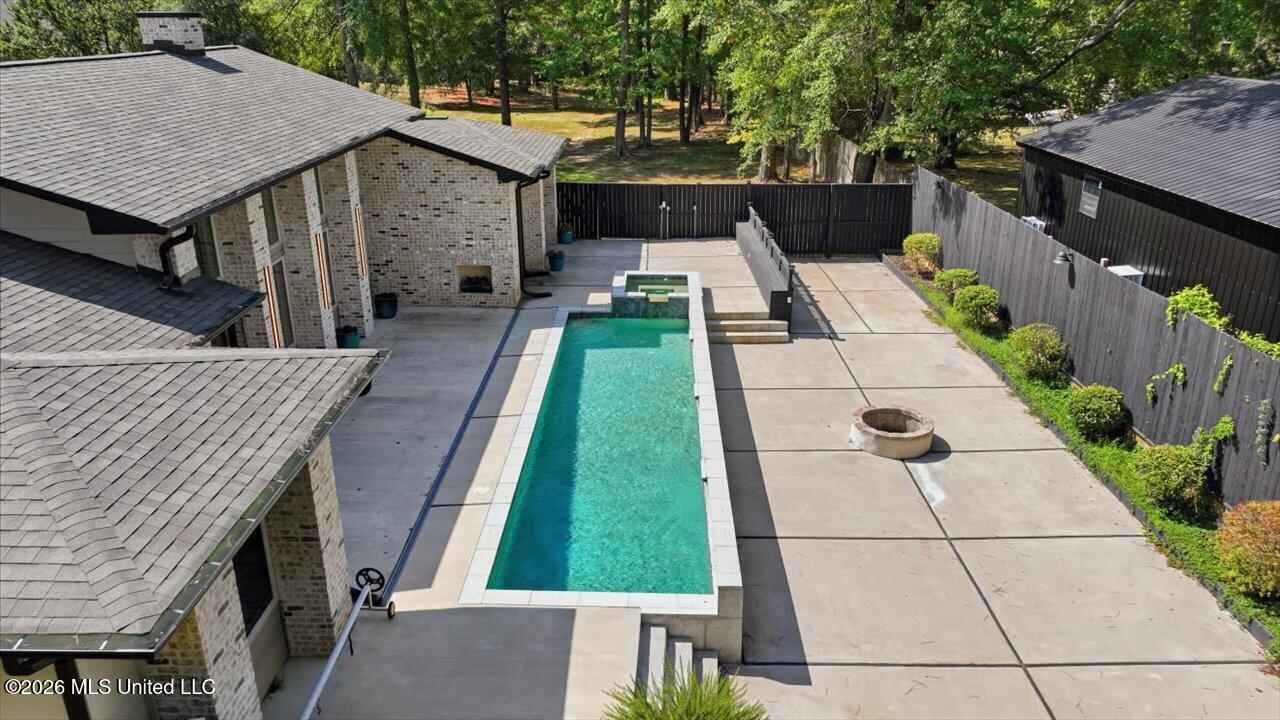3 Carter Grove Property Photo 59