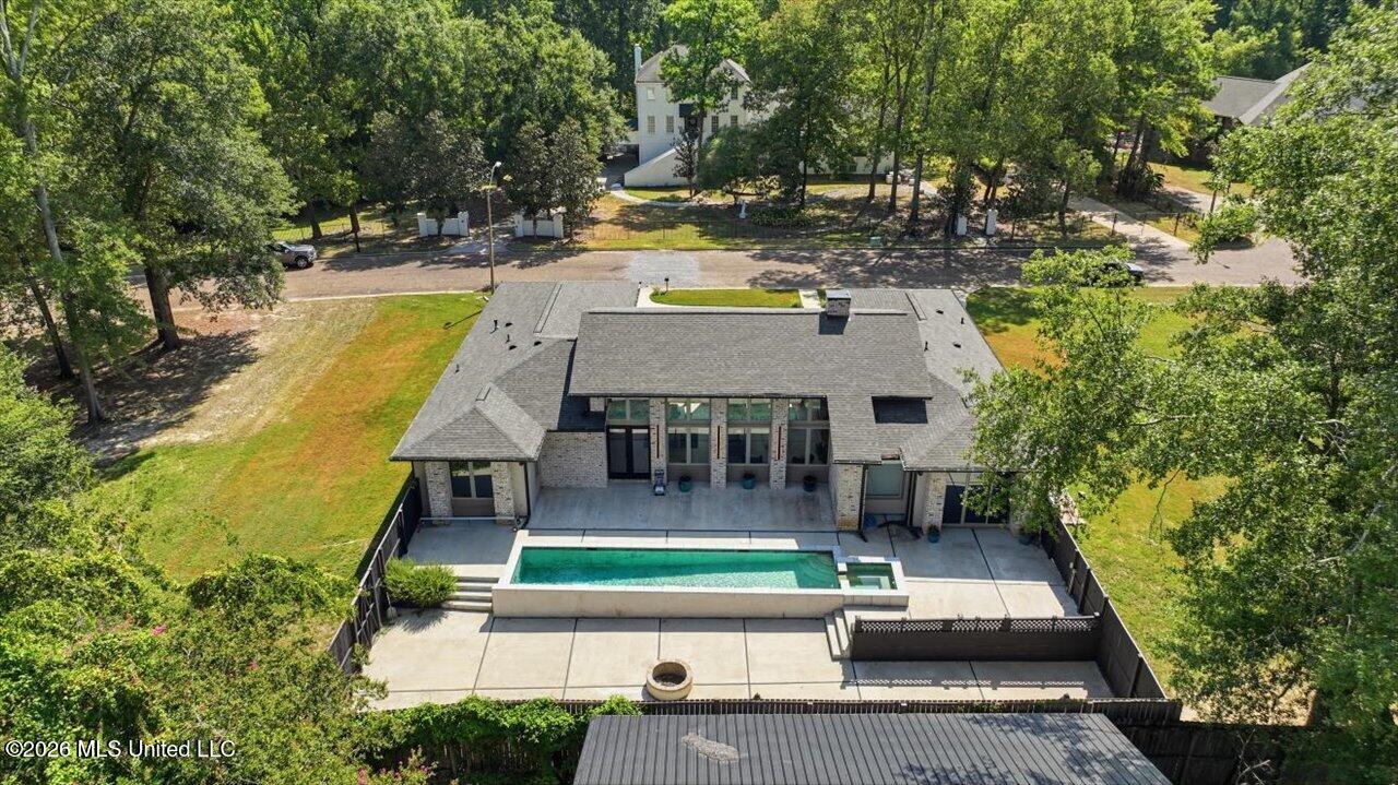 3 Carter Grove Property Photo 60