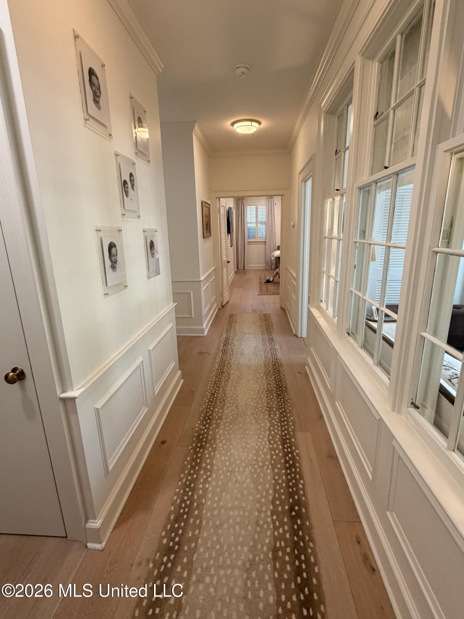 2 Bingaman Lane Property Photo 5