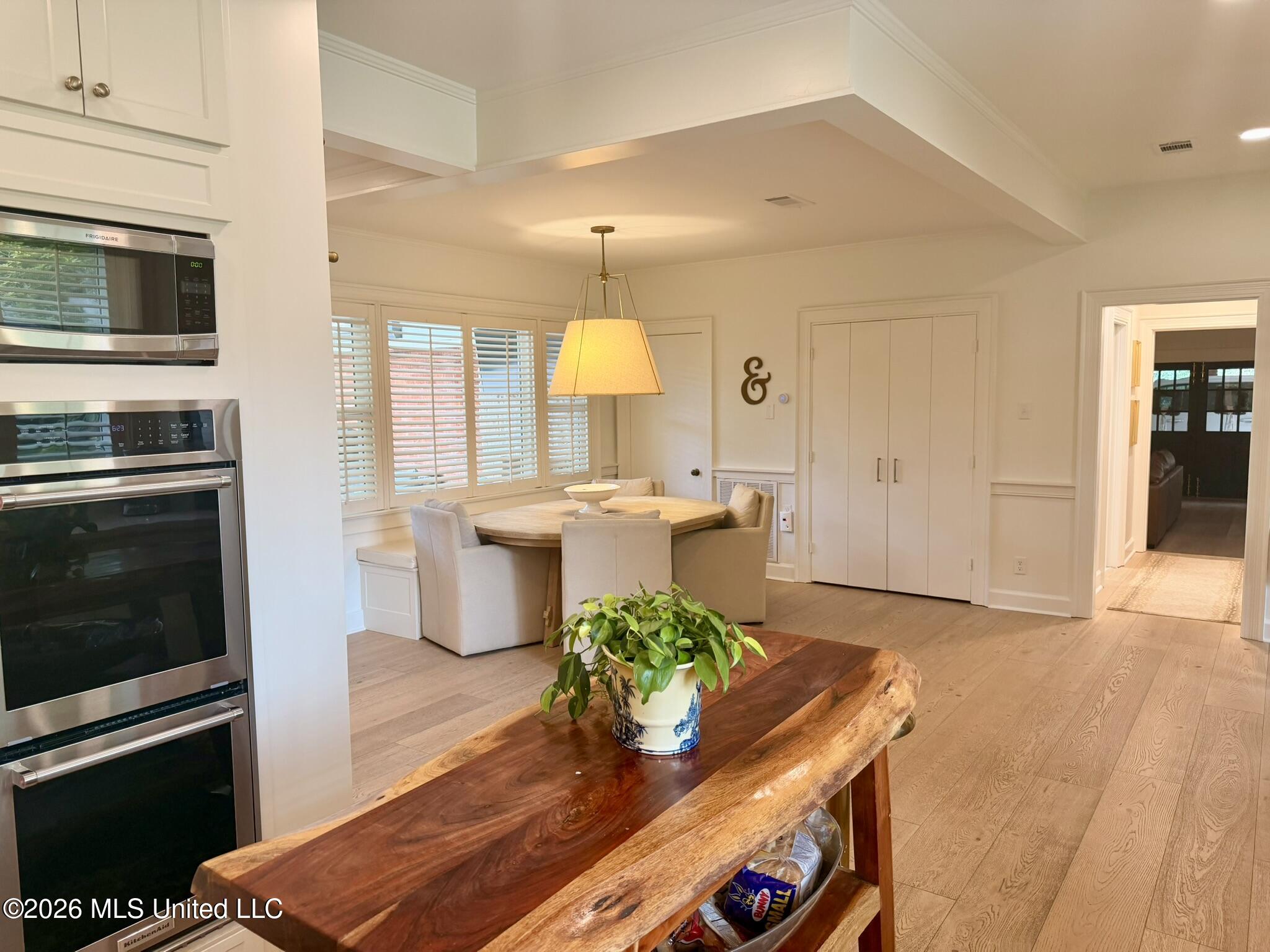 2 Bingaman Lane Property Photo 22