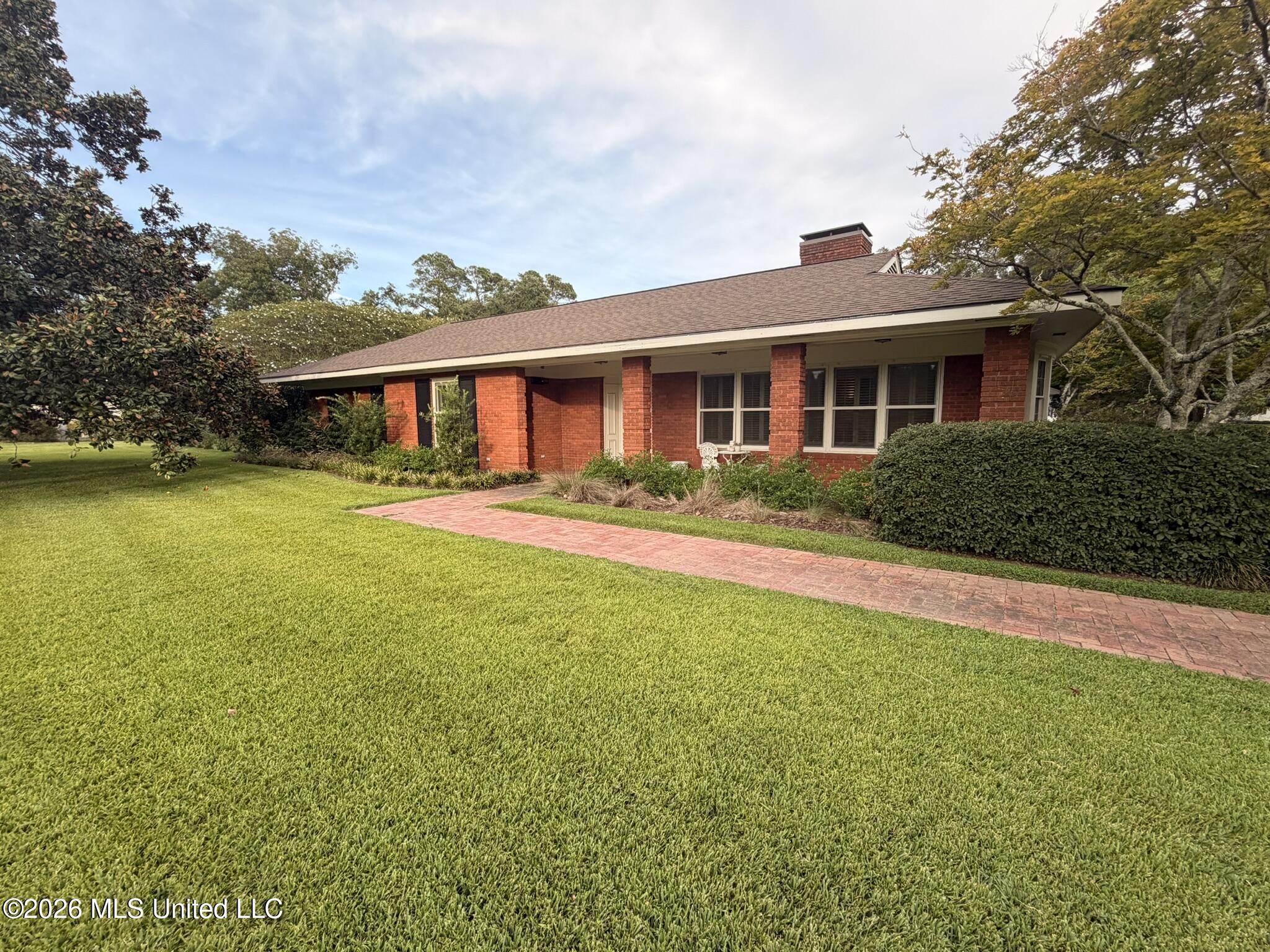 2 Bingaman Lane Property Photo 30