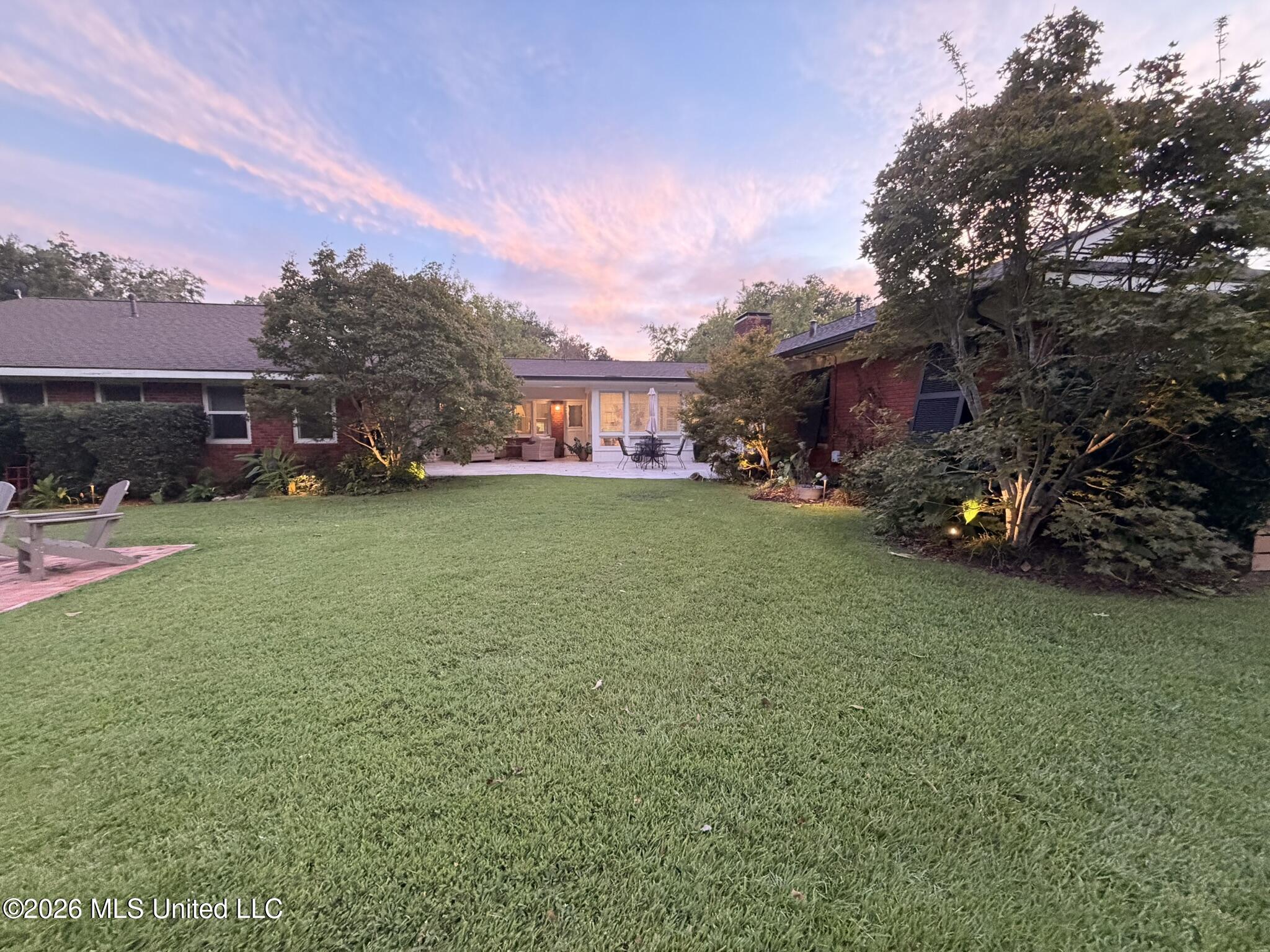 2 Bingaman Lane Property Photo 31