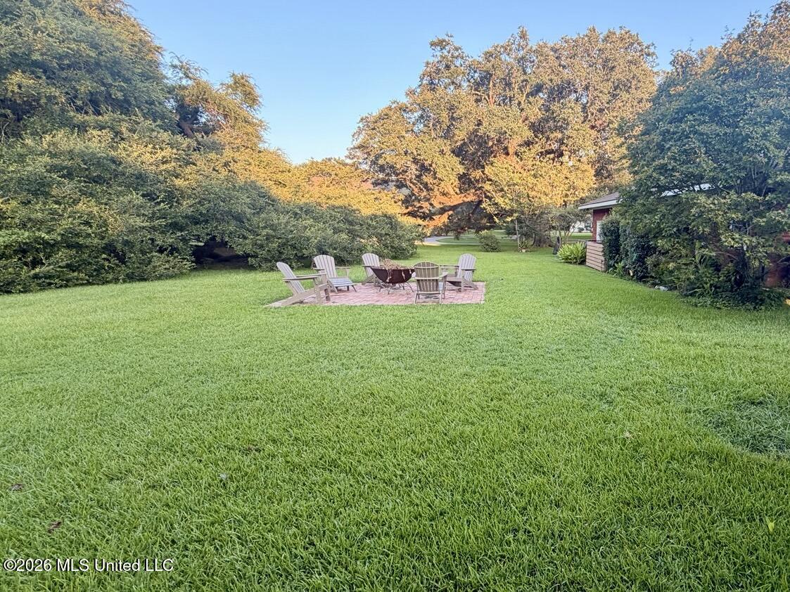 2 Bingaman Lane Property Photo 33