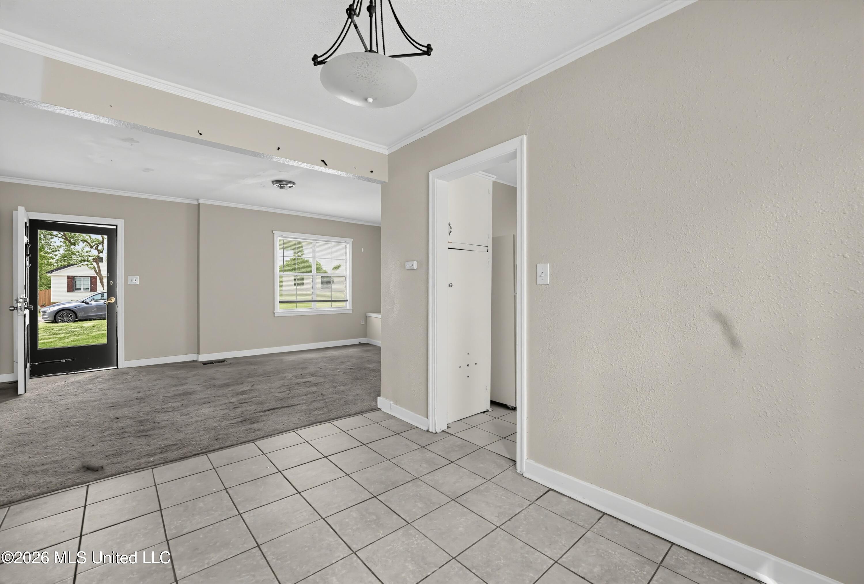 737 Woodbury Road Property Photo 14