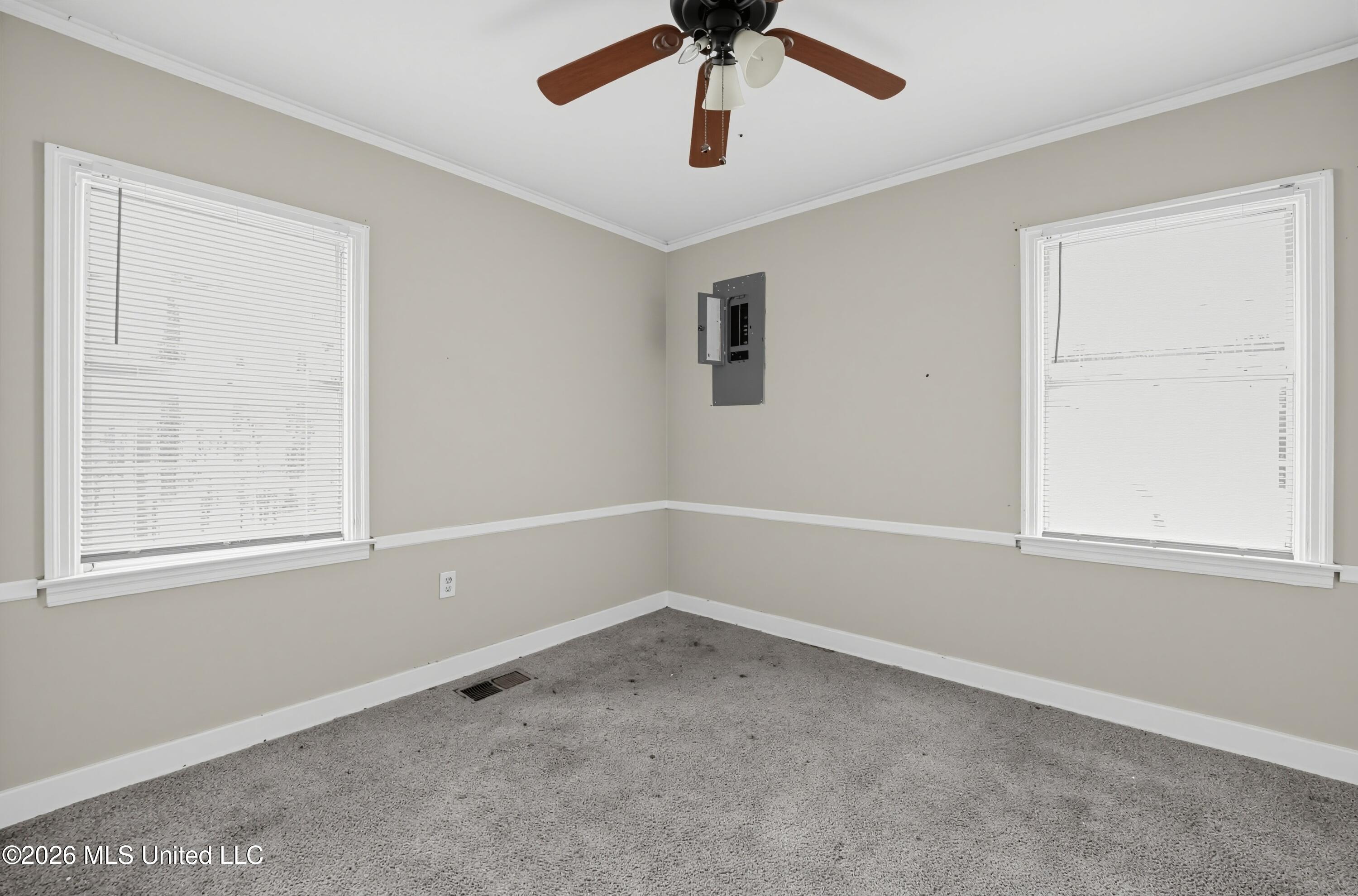 737 Woodbury Road Property Photo 21