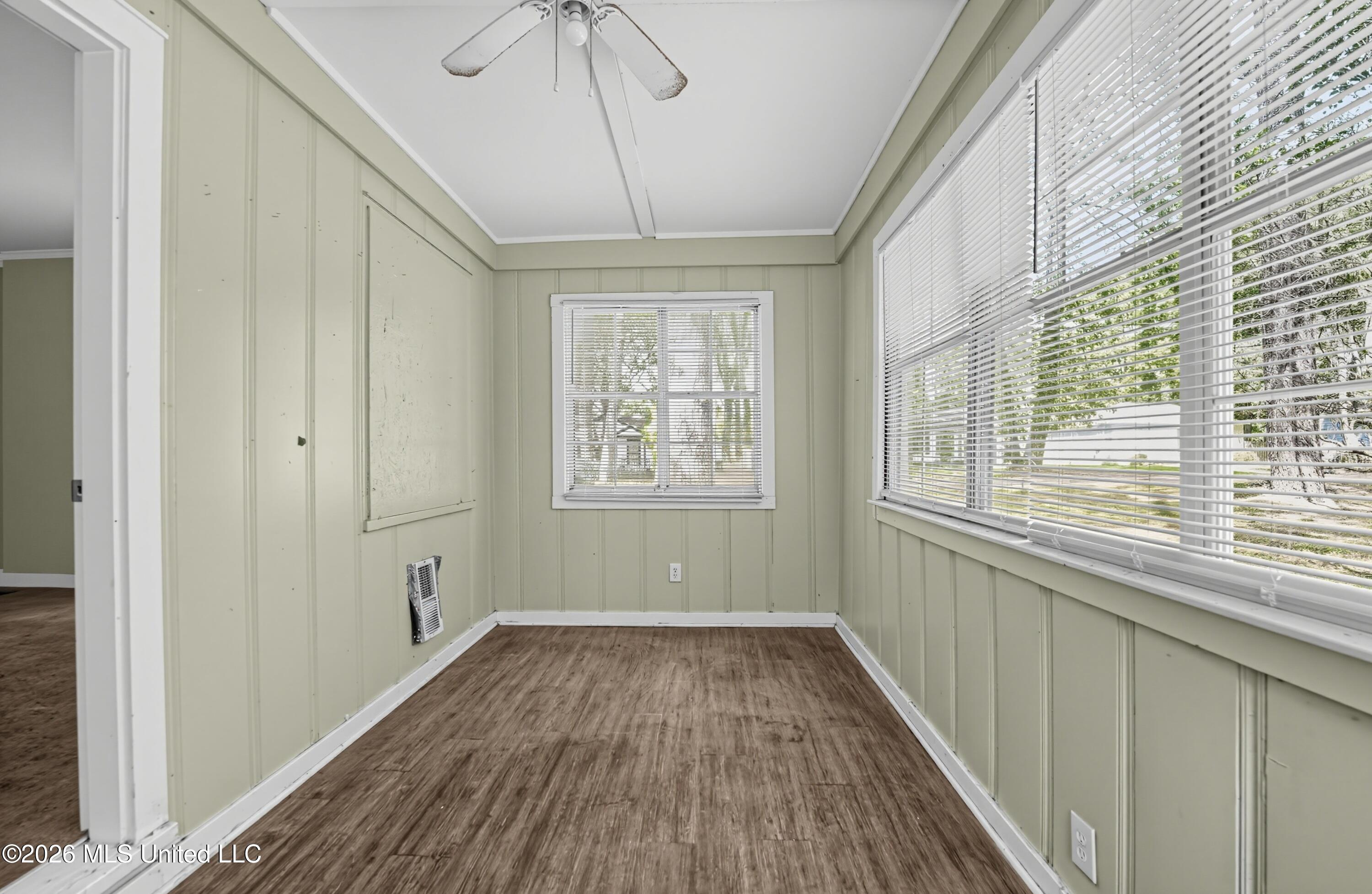 737 Woodbury Road Property Photo 25