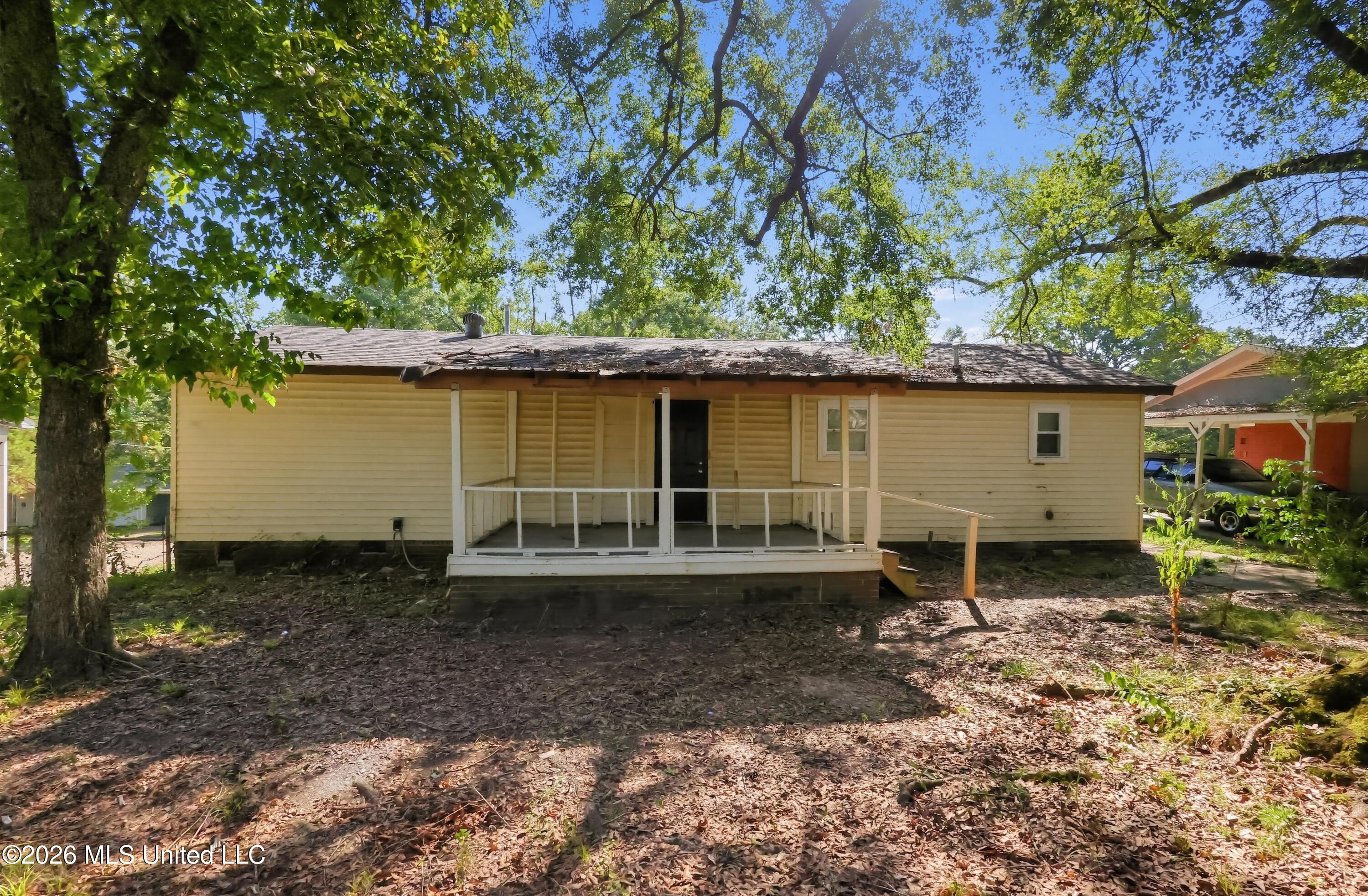 1333 Maria Drive Property Photo 2