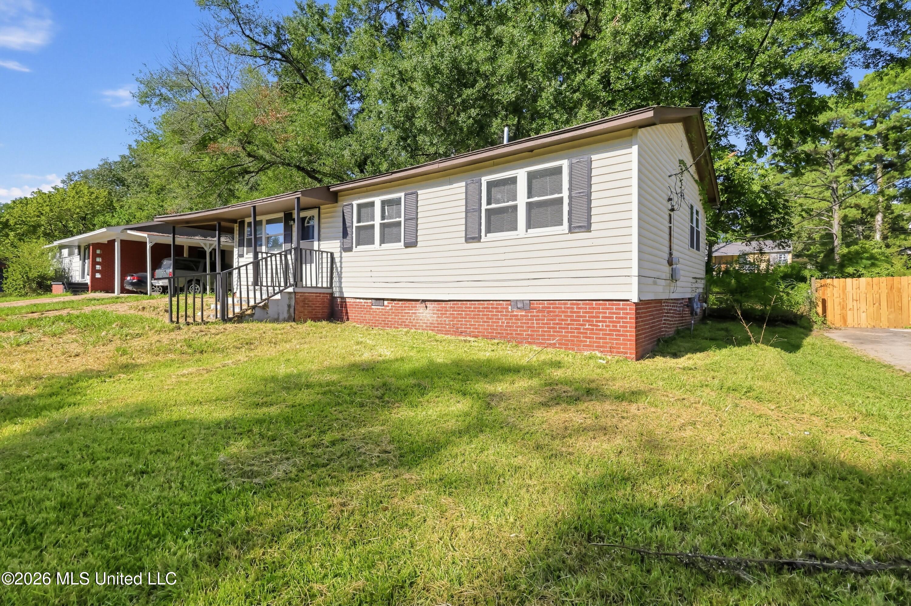1333 Maria Drive Property Photo 6
