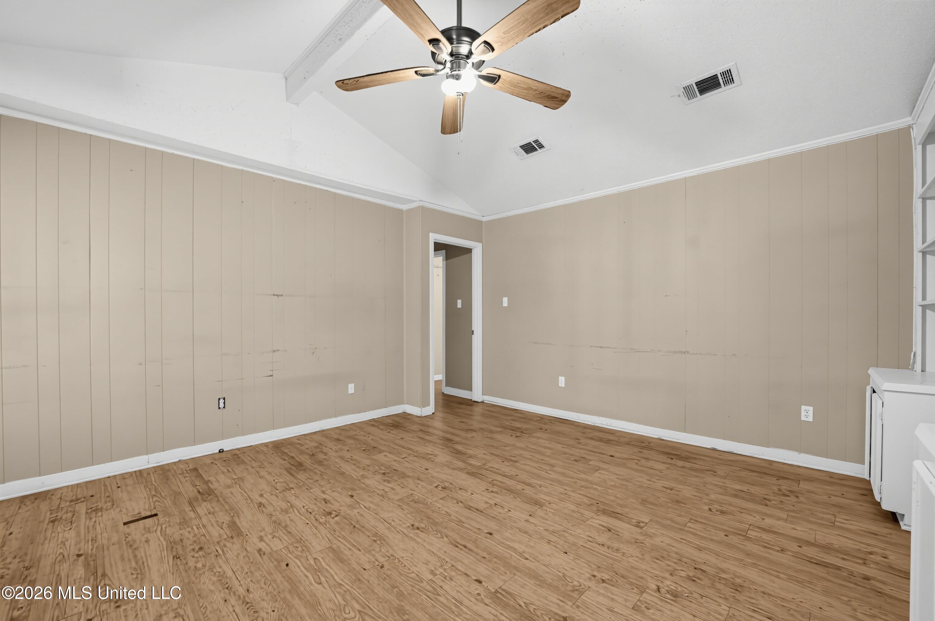 104 Roanwood Court Property Photo 7