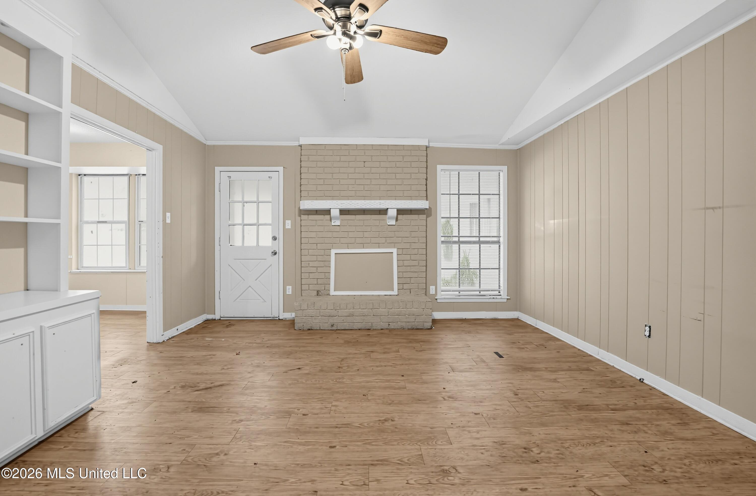104 Roanwood Court Property Photo 8