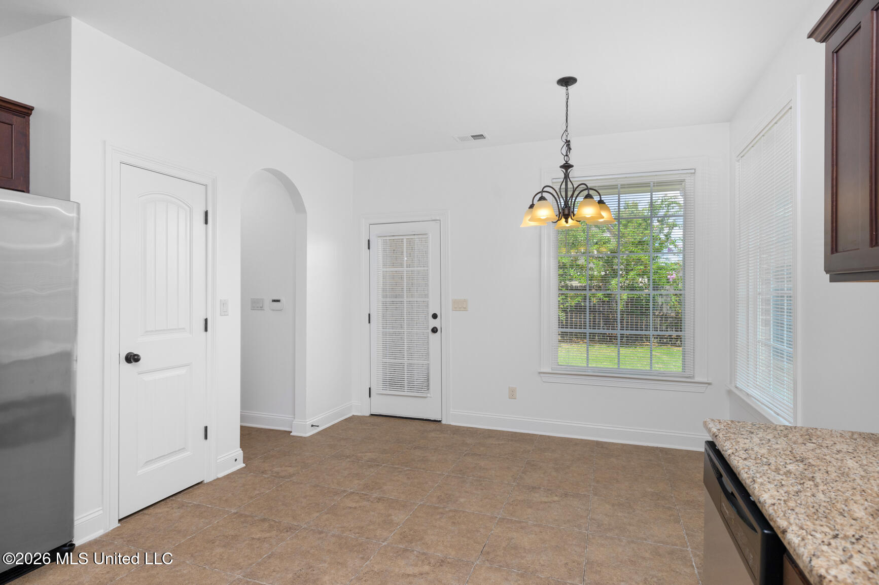 4656 E Dublin Circle Property Photo 10