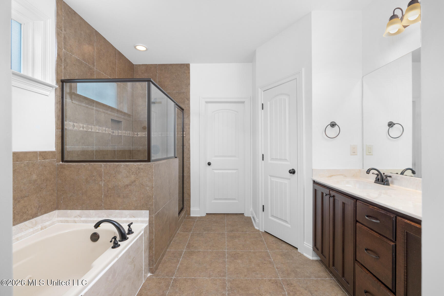 4656 E Dublin Circle Property Photo 16
