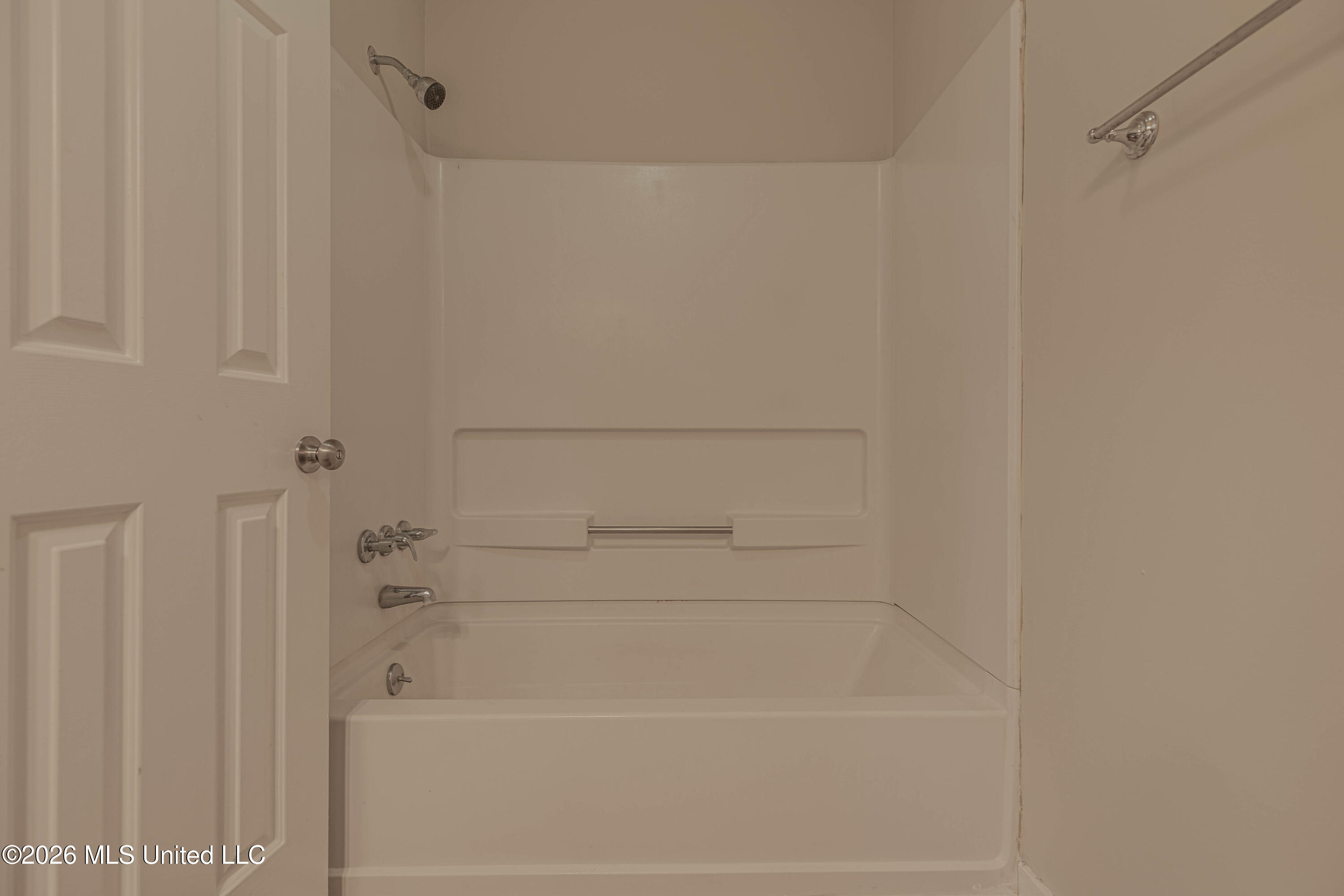 2012 Red Oak Drive Property Photo 18