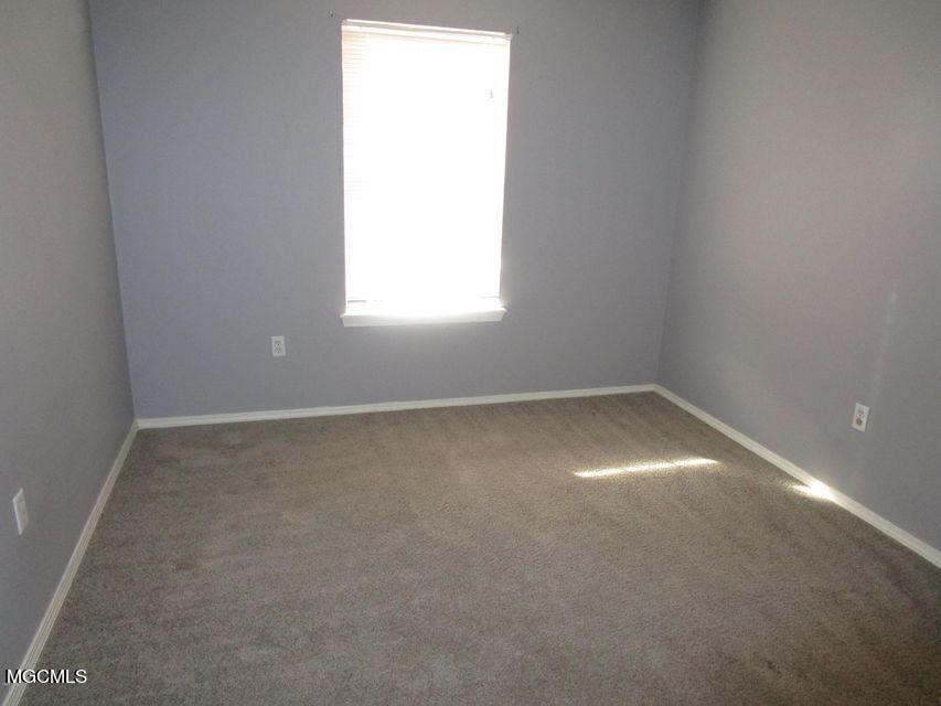13190 Warren Drive Property Photo 10