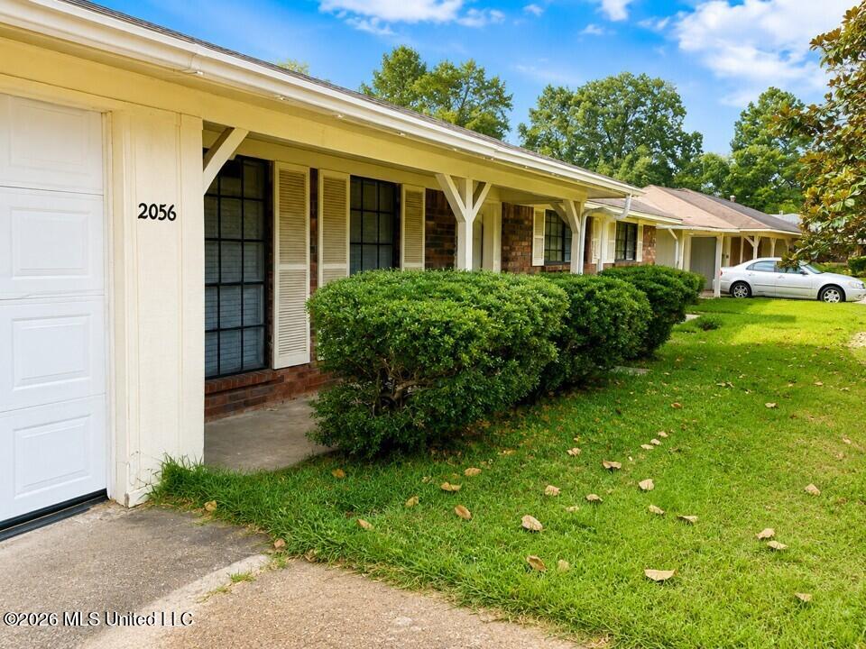 2056 Monaco Street Property Photo 2