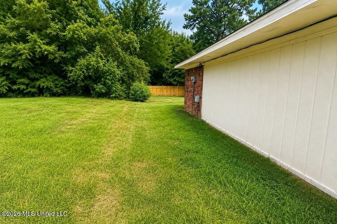 2056 Monaco Street Property Photo 5