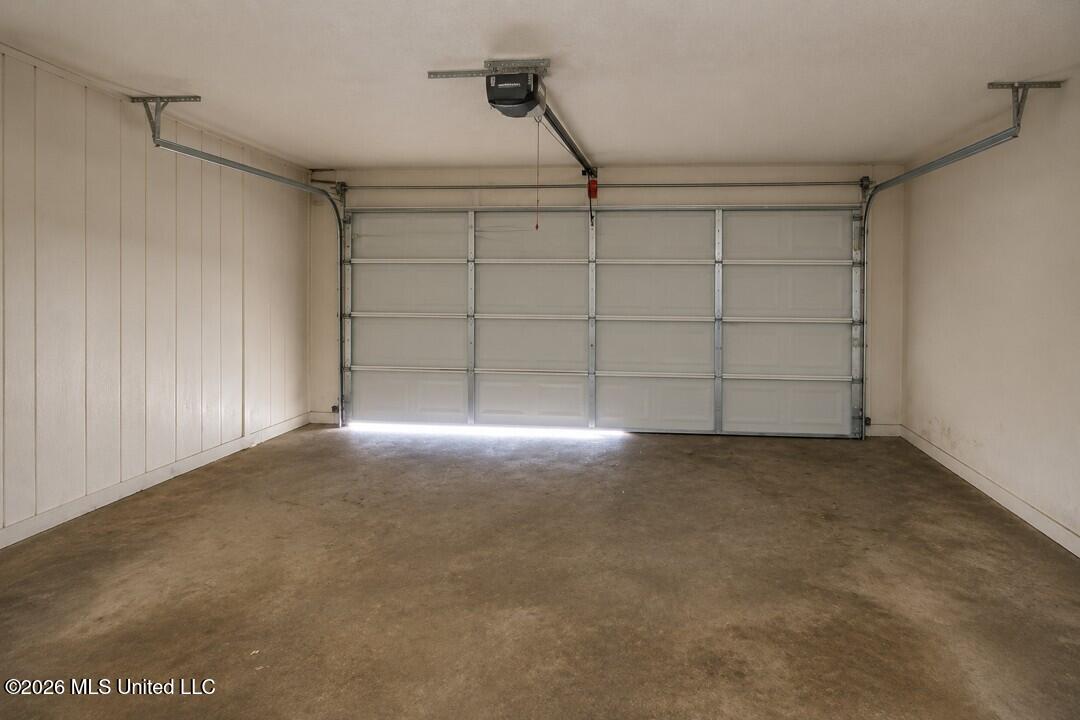 2056 Monaco Street Property Photo 7