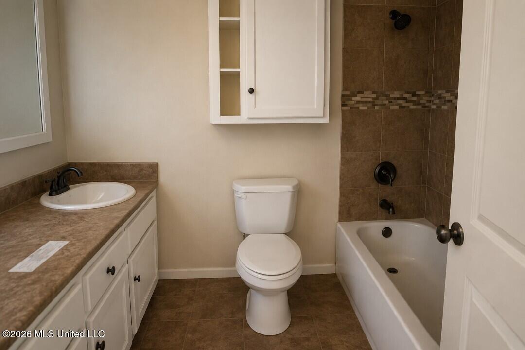 2056 Monaco Street Property Photo 12